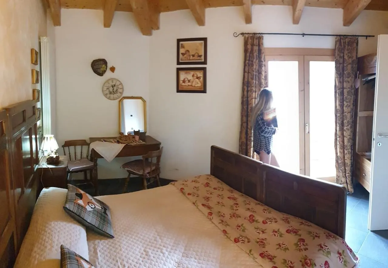 בית הארחה אדולו Villa Amaranta Room And Breakfast איטליה