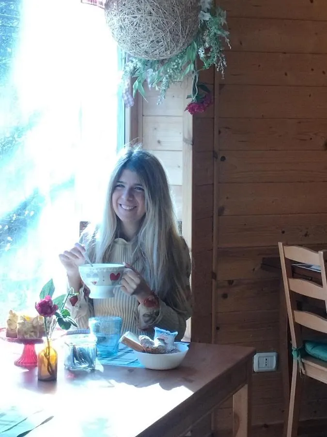 בית הארחה אדולו Villa Amaranta Room And Breakfast