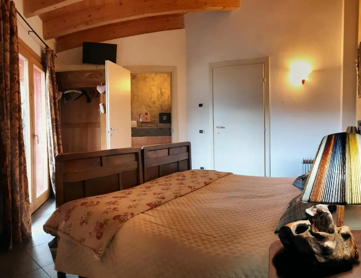 אדולו Villa Amaranta Room And Breakfast איטליה