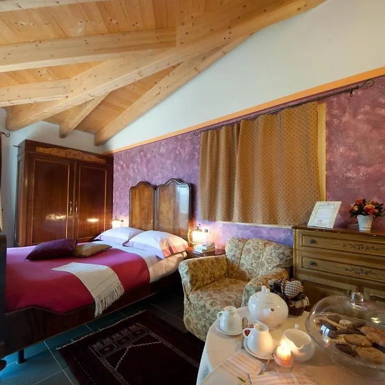 בית הארחה אדולו Villa Amaranta Room And Breakfast איטליה